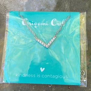 Origami Owl retired chain 16-18”